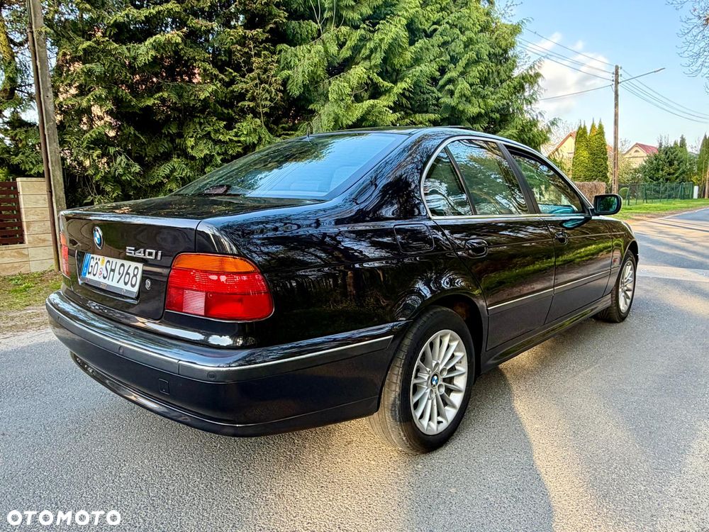 BMW Seria 5 540i - 3
