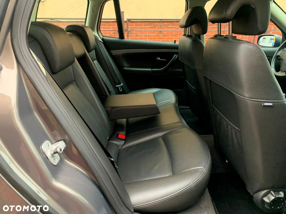 Saab 9-3 1.8 i Linear - 9