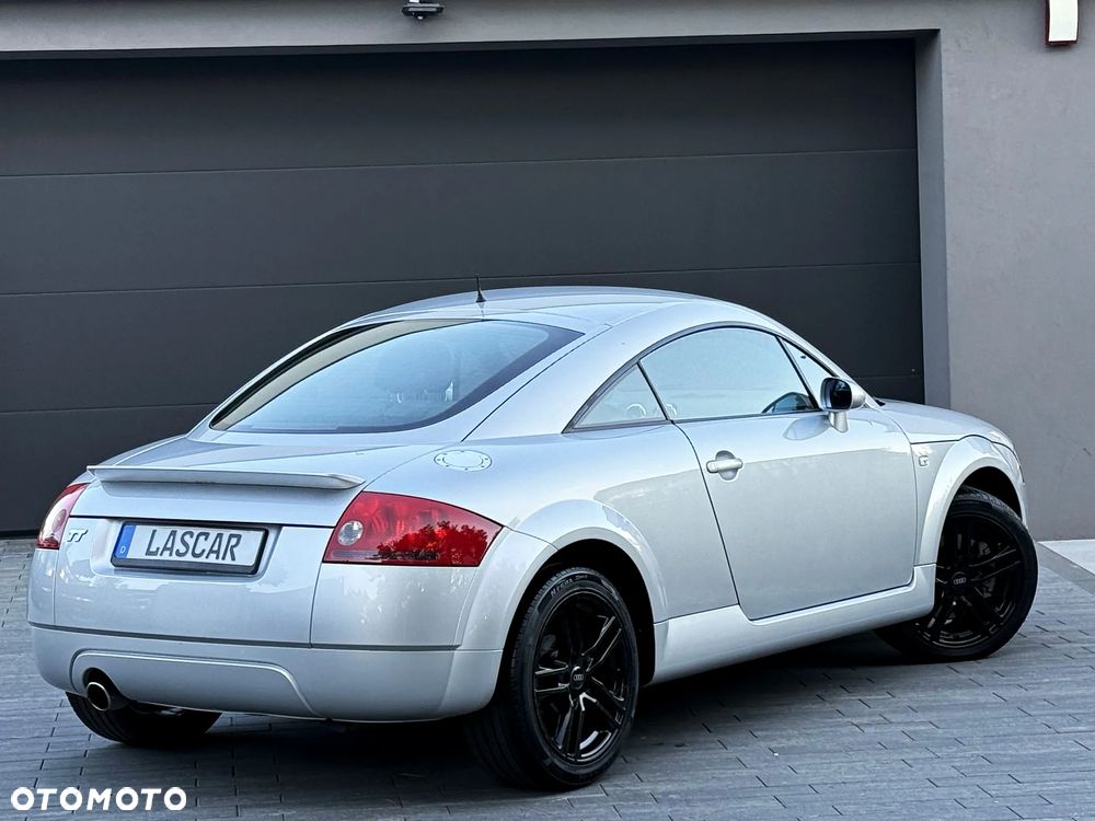 Audi TT Coupé 1.8 T - 22
