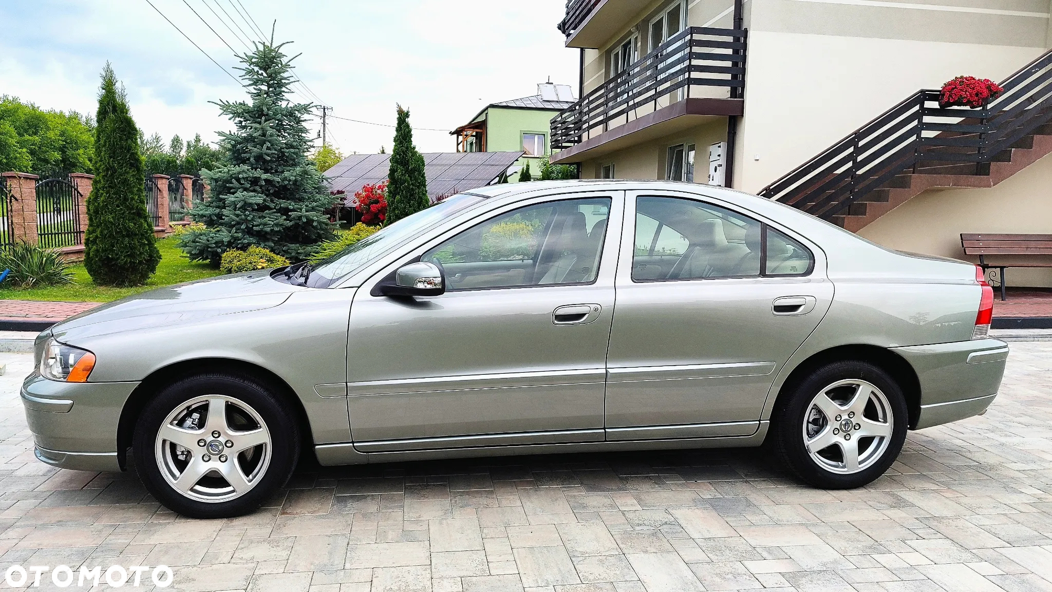 Volvo S60 2.4D Automatik Momentum - 3
