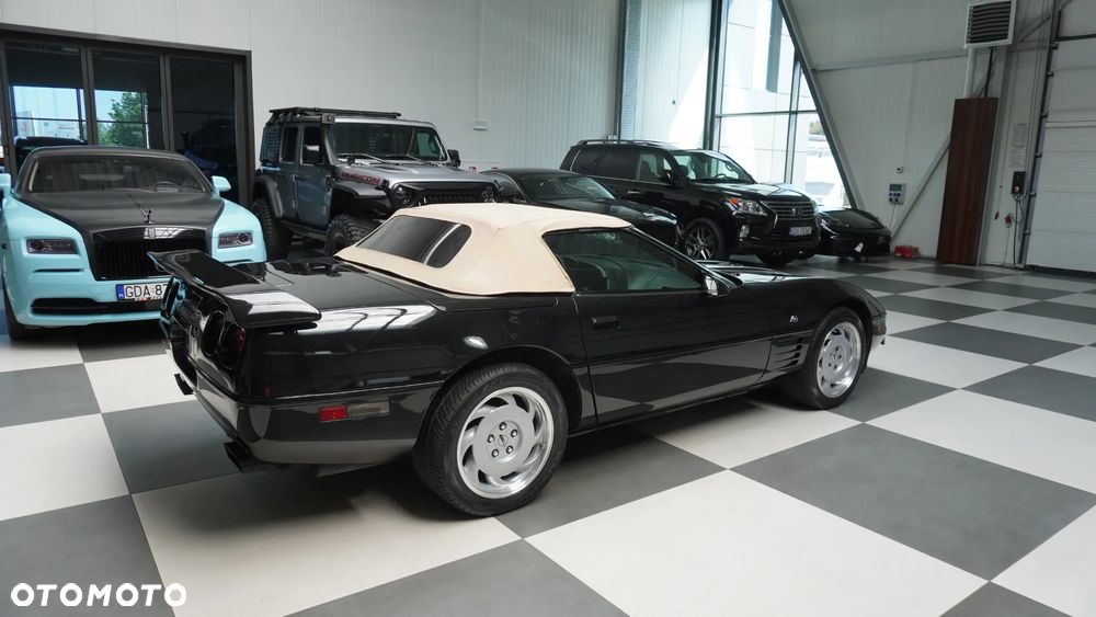 Chevrolet Corvette Convertible 5.7 - 3