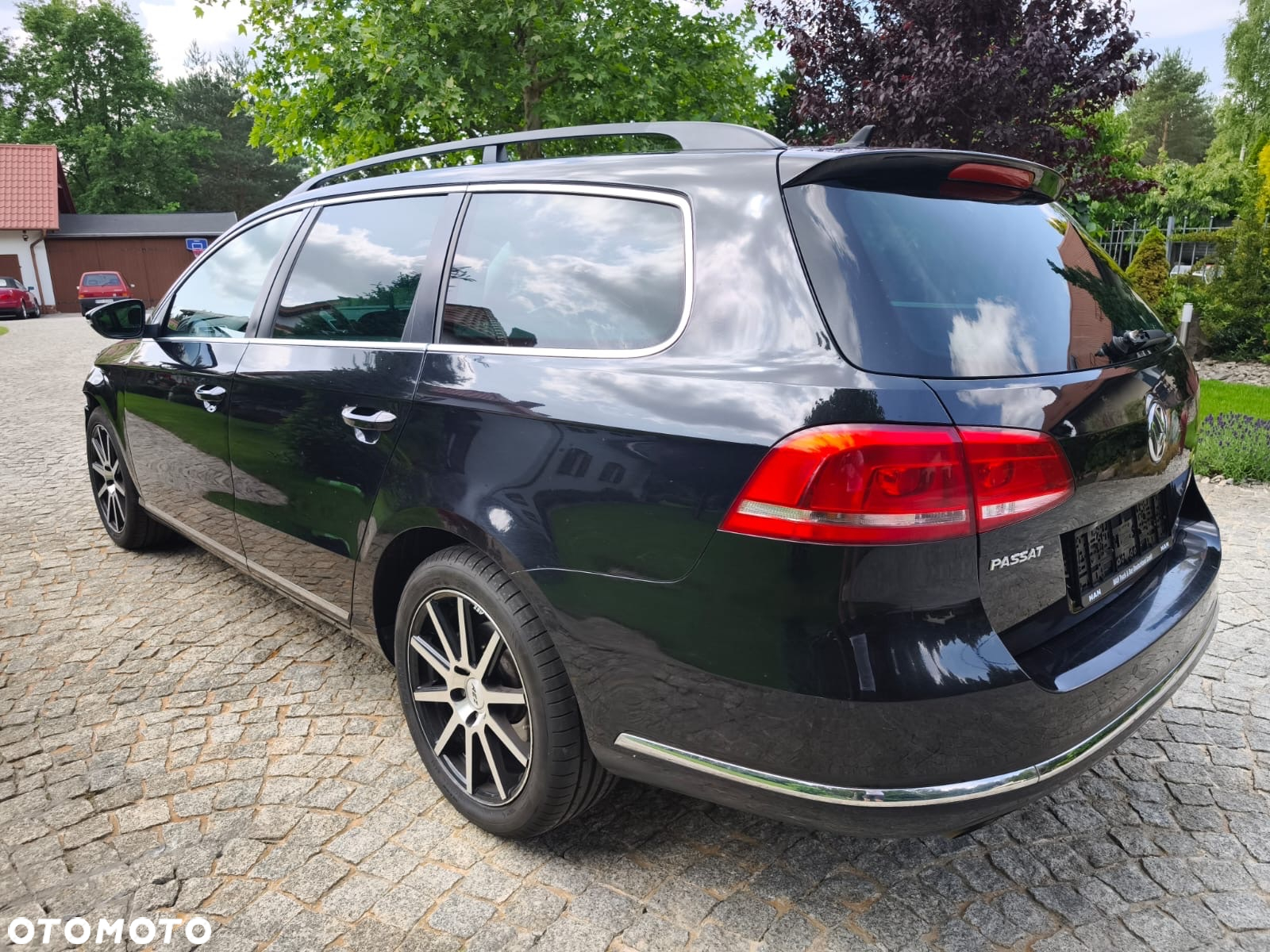 Volkswagen Passat Variant 2.0 Blue TDI SCR Comfortline - 11