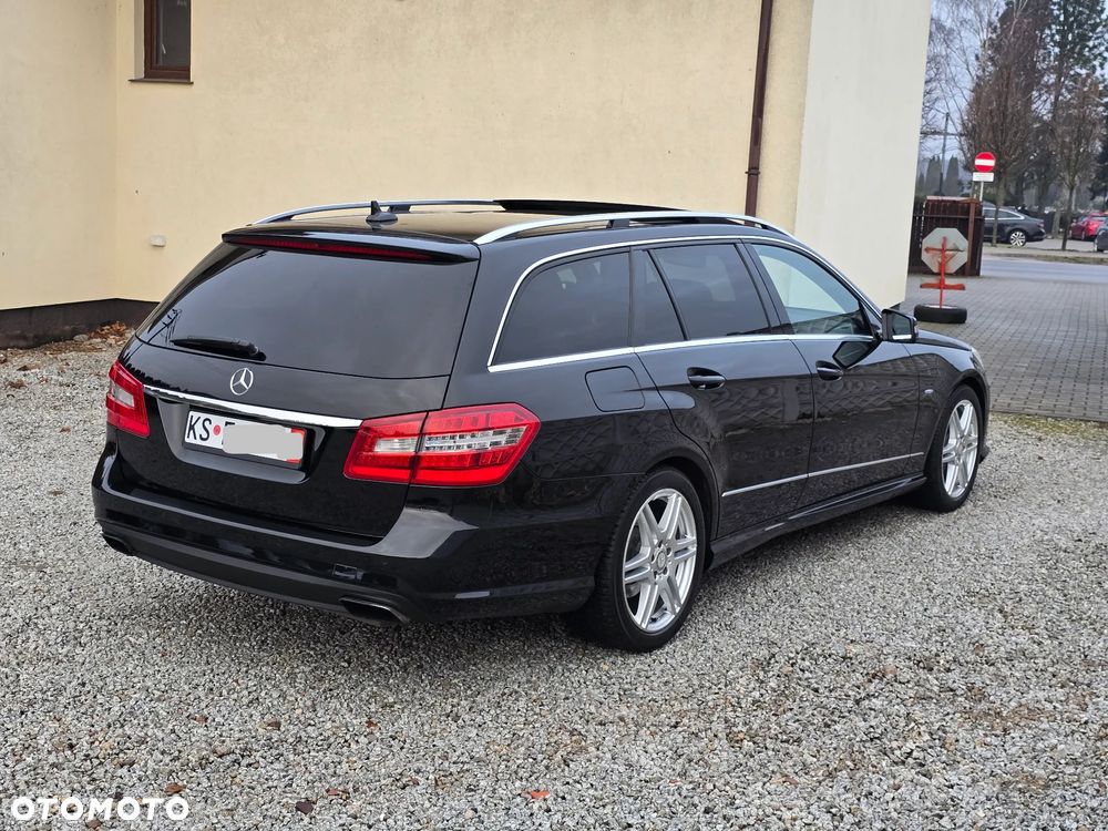 Mercedes-Benz Klasa E 350 CDI DPF 4Matic BlueEFFICIENCY 7G-TRONIC Avantgarde - 12