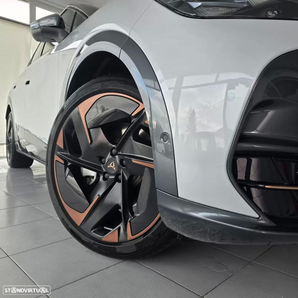 Cupra Tavascan 77 kWh Adrenaline - 43
