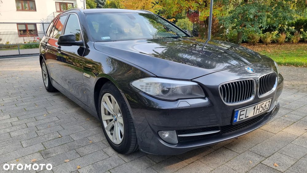 BMW Seria 5 525d - 3