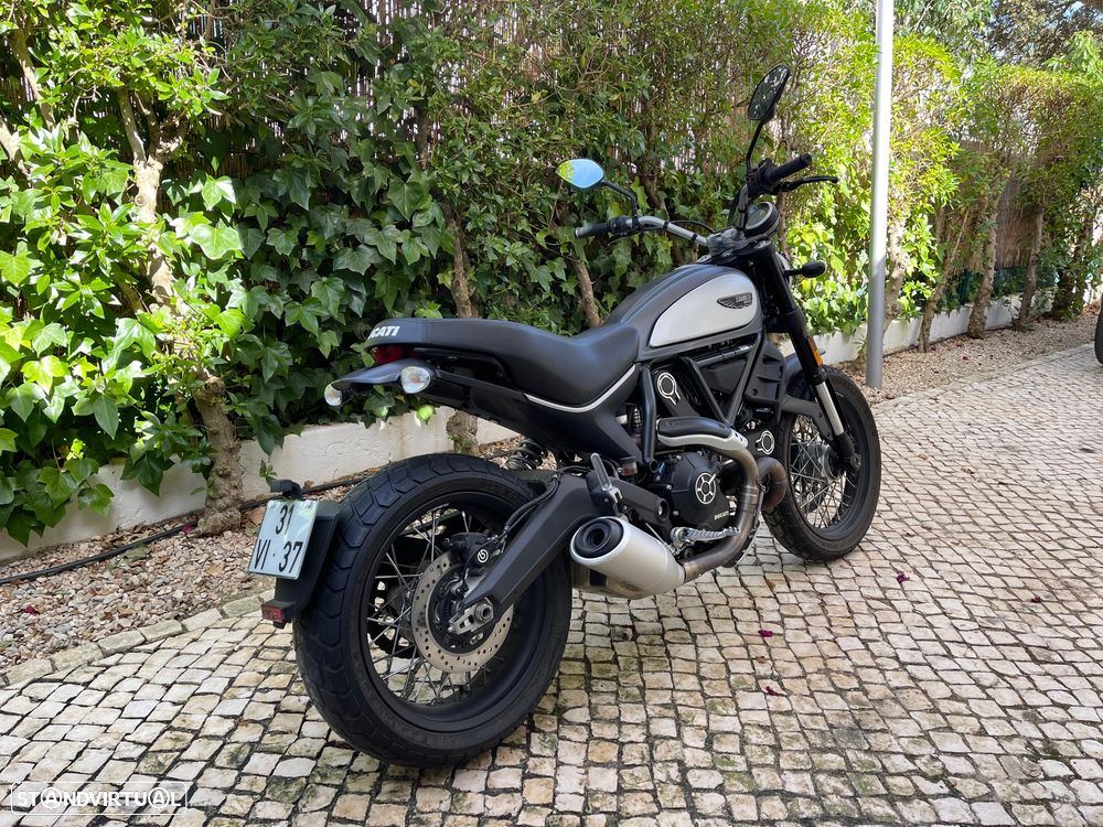 Ducati Scrambler GREY SPECIAL EDITION - 2