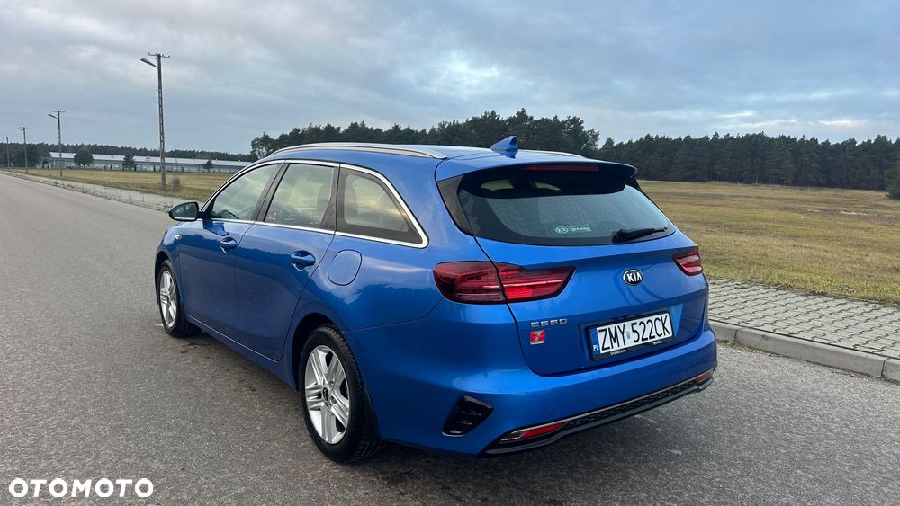 Kia Ceed 1.6 CRDi SCR L - 4