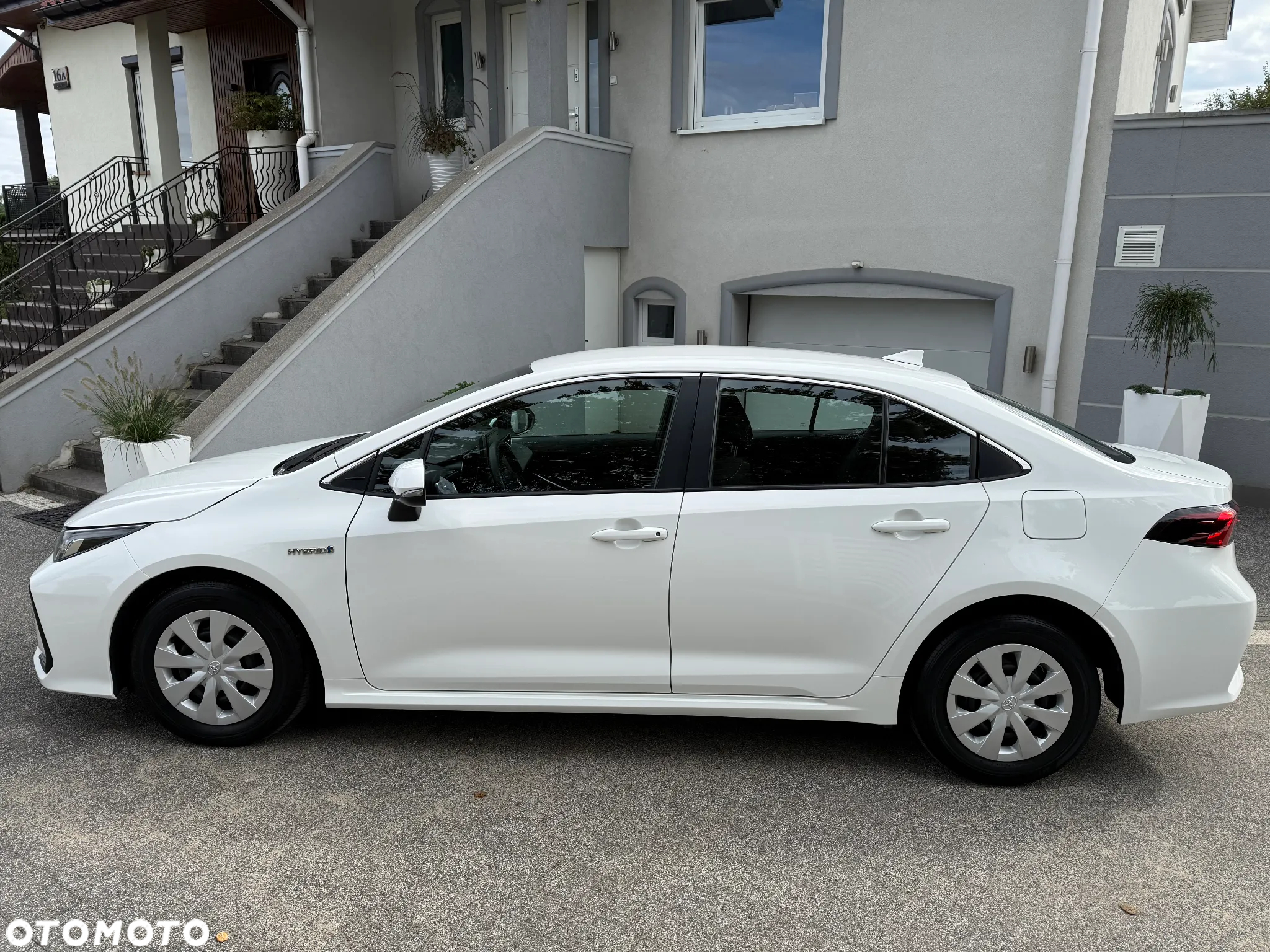 Toyota Corolla 1.8 Hybrid Active - 4