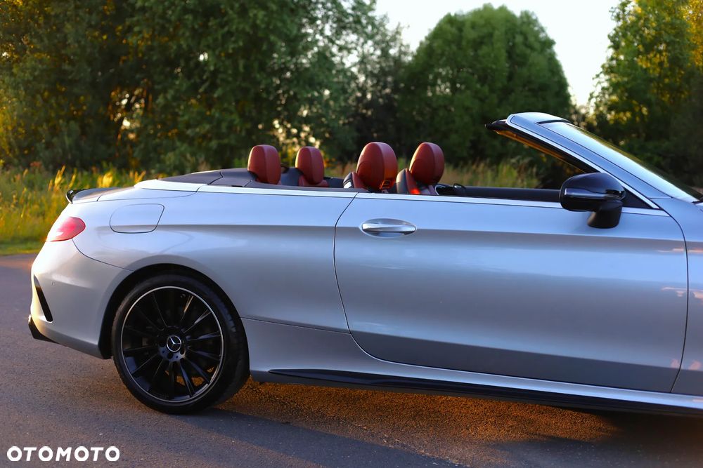 Mercedes-Benz Klasa C AMG 43 Cabrio 4Matic AMG Speedshift TCT 9G - 16