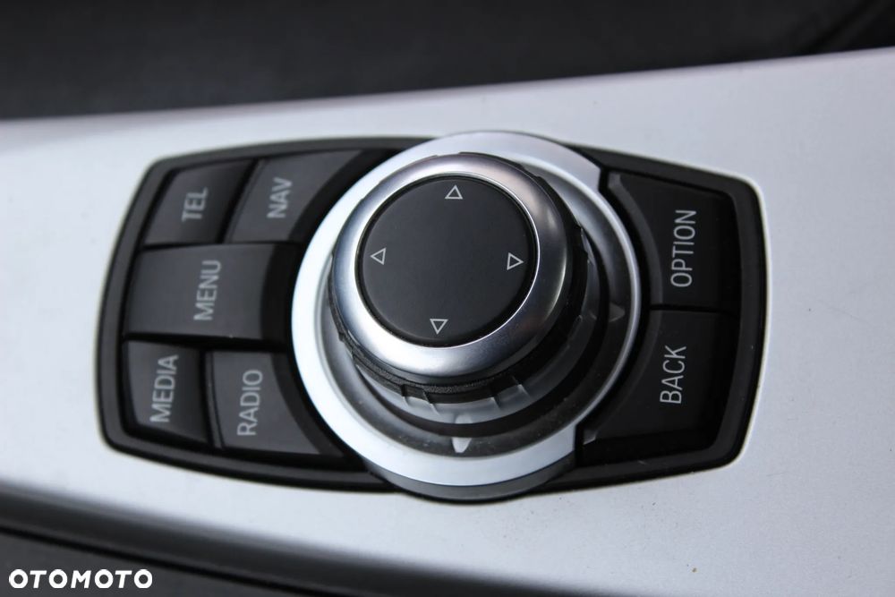 BMW Seria 3 320i Sport-Aut - 33