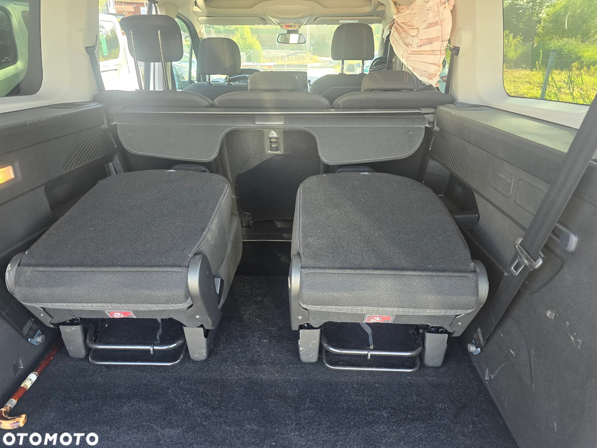 Peugeot Rifter PureTech 130 L2 EAT8 7-Sitzer GT - 10