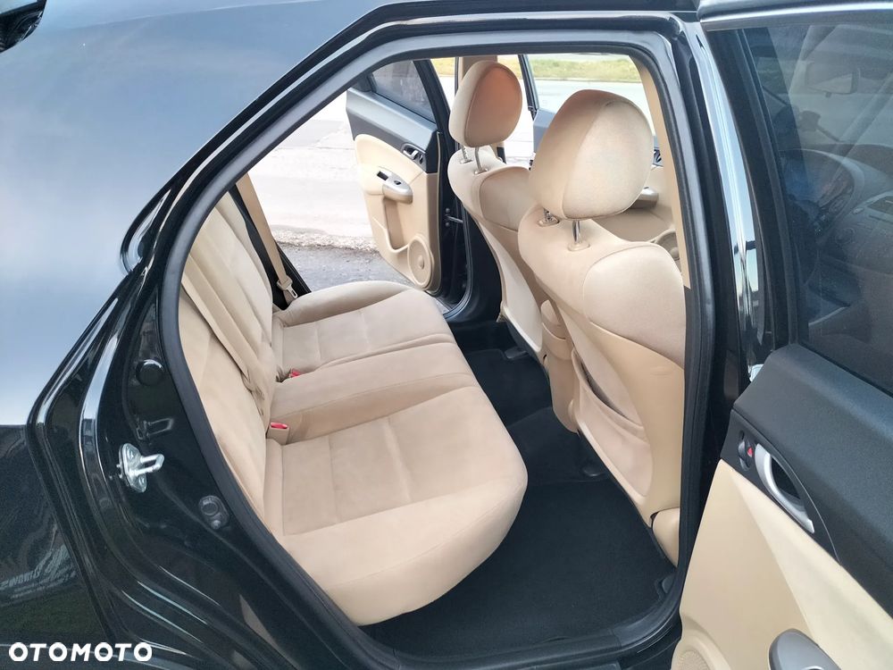 Honda Civic 1.8 Sport - 11