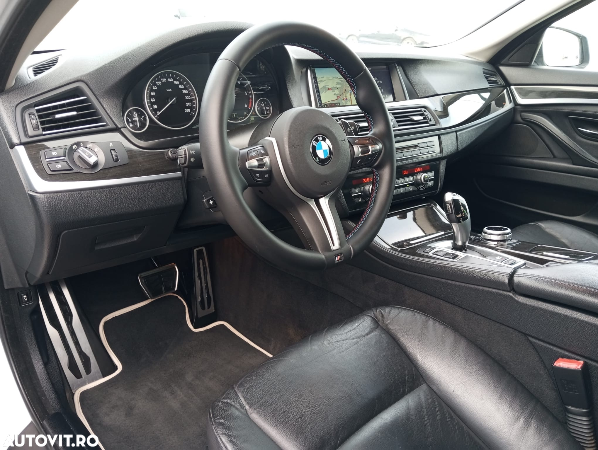 BMW Seria 5 520d Touring Aut. - 21