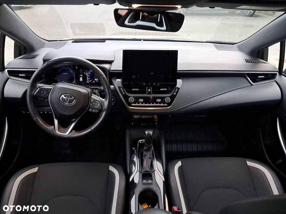 Toyota Corolla 2.0 Hybrid GR Sport Dynamic - 12