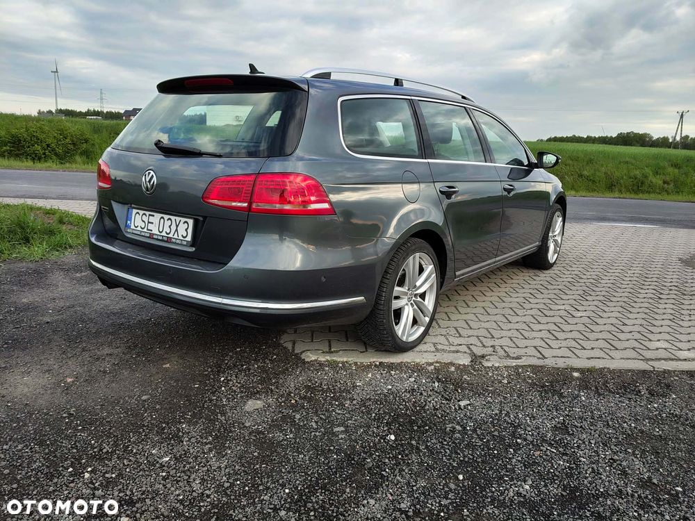Volkswagen Passat 2.0 TDI DPF 4Mot Comfortline - 9