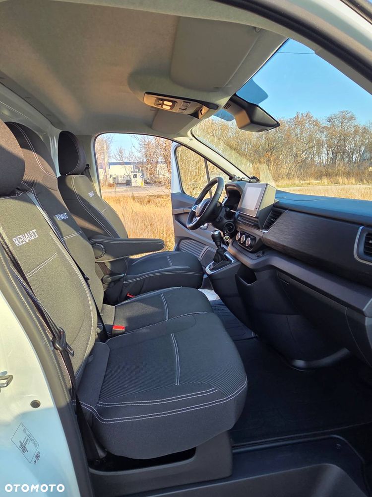 Renault Trafic - 9