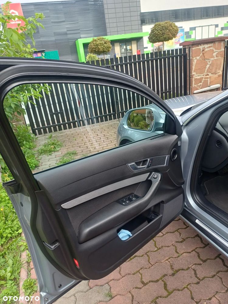 Audi A6 Avant 2.7 TDI Quattro Tiptr - 26