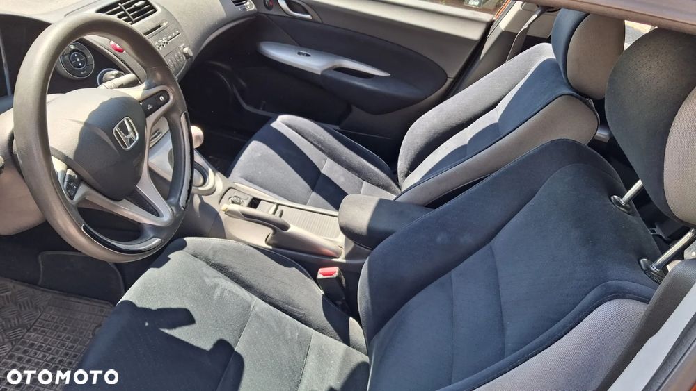 Honda Civic 1.4 Base - 10