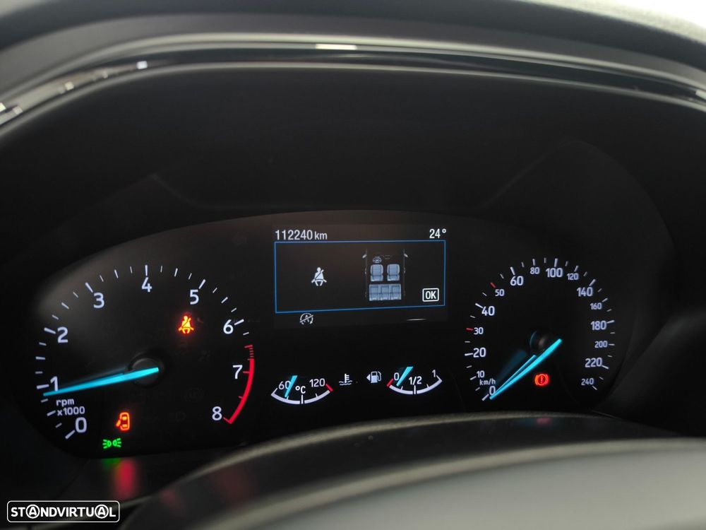 Ford Focus 1.0 EcoBoost MHEV ST-Line - 19