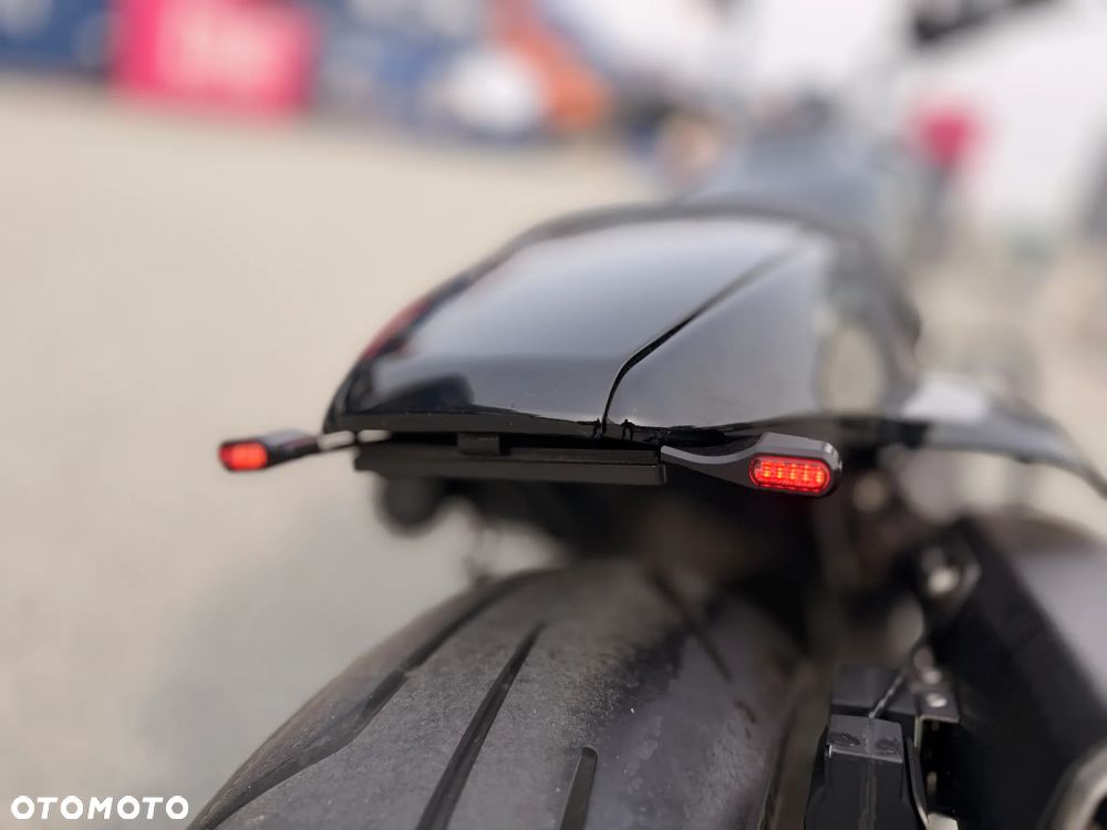 Harley-Davidson Sportster - 8