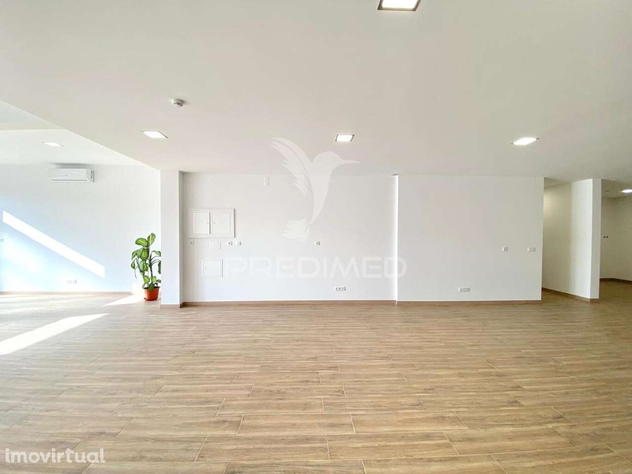 Loja - Póvoa de Santa Iria - Grande imagem: 3/27