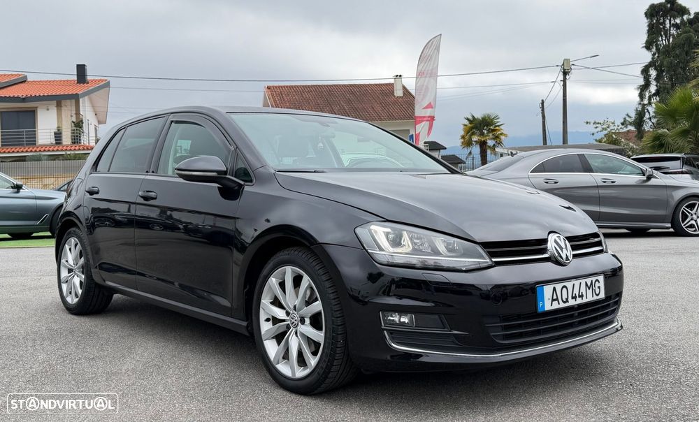 VW Golf 2.0 TDI Highline DSG - 2