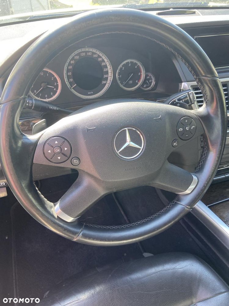 Mercedes-Benz Klasa E 200 CDI 7G-TRONIC Elegance - 2