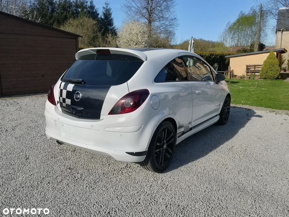 Opel Corsa 1.6 Turbo Color Race - 5