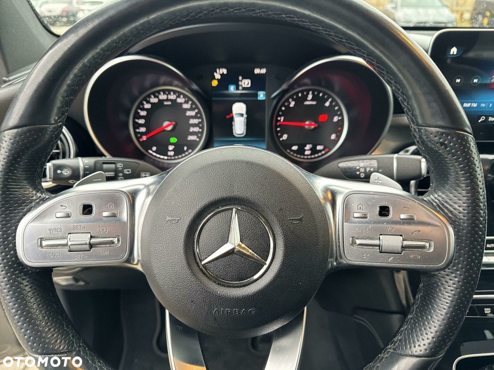 Mercedes-Benz GLC 200 d 4-Matic Business Edition - 11