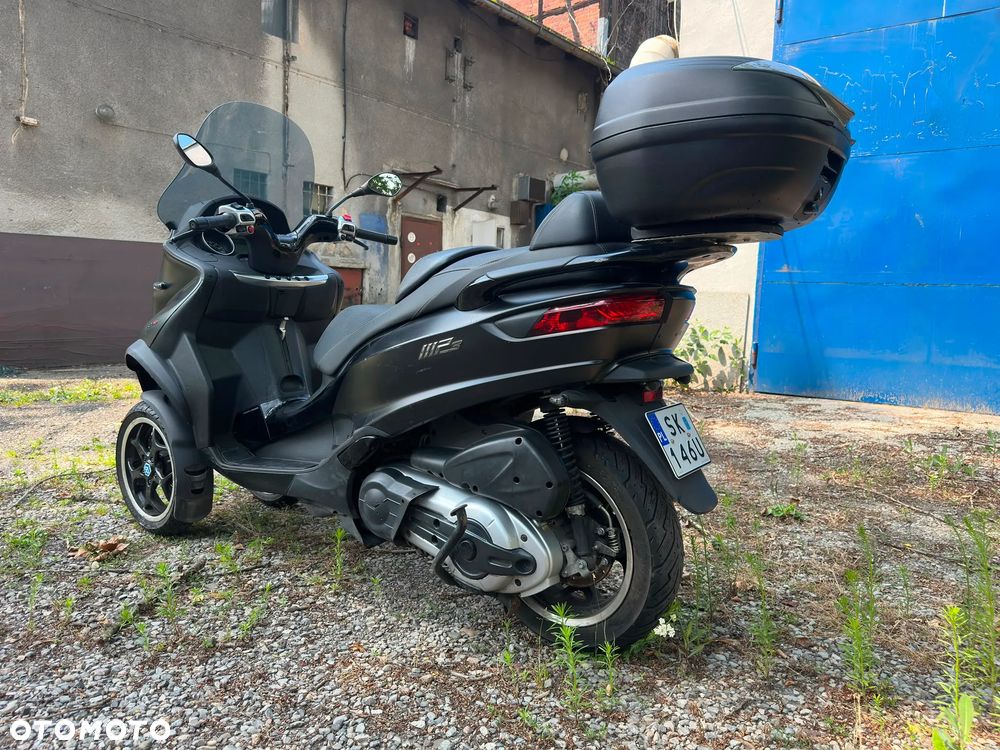 Piaggio MP-3 - 5
