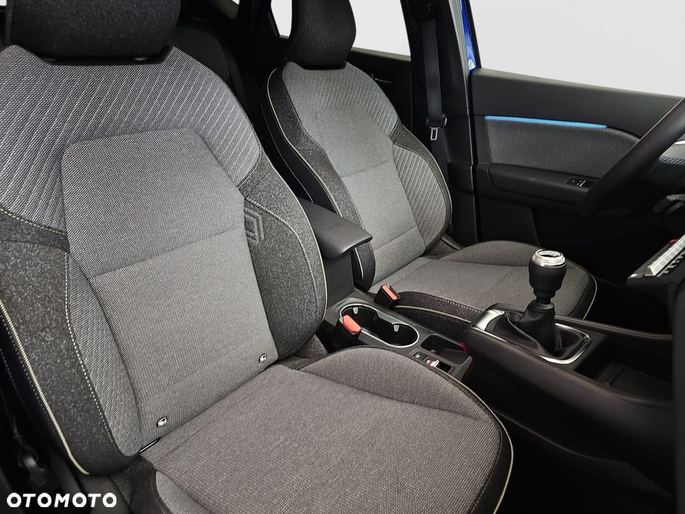 Renault Captur - 35