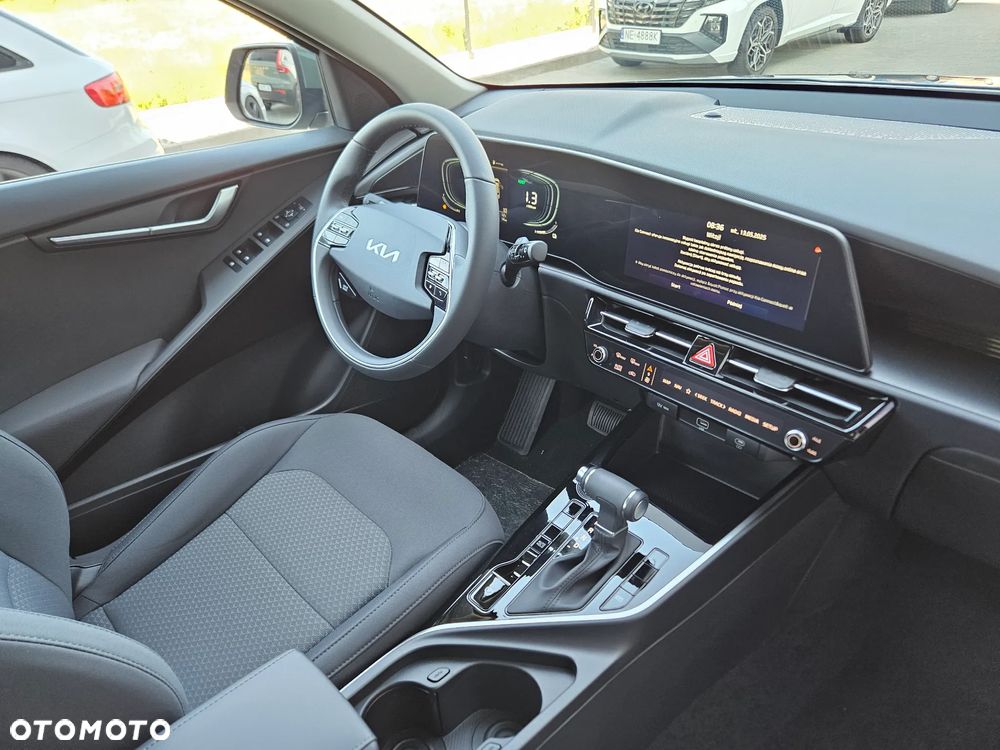 Kia Niro 1.6 GDI Hybrid M - 15