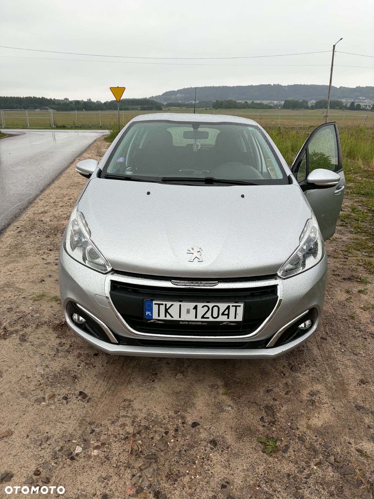 Peugeot 208 PureTech 82 Allure - 6
