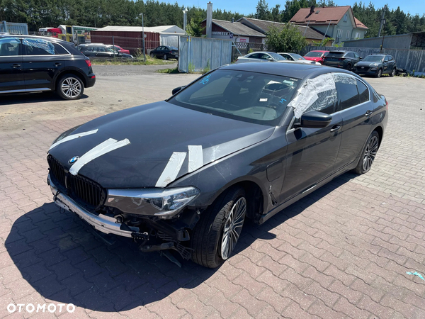 BMW Seria 5 530e