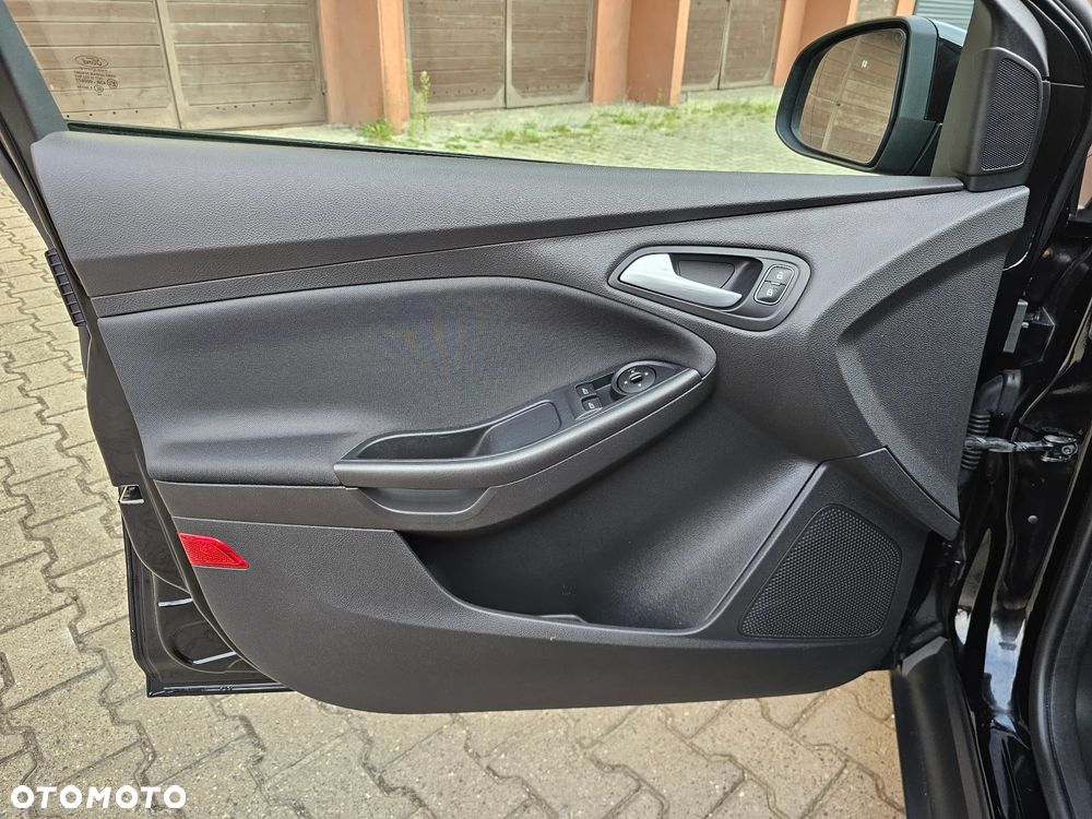 Ford Focus 1.0 EcoBoost SYNC Edition ASS - 14