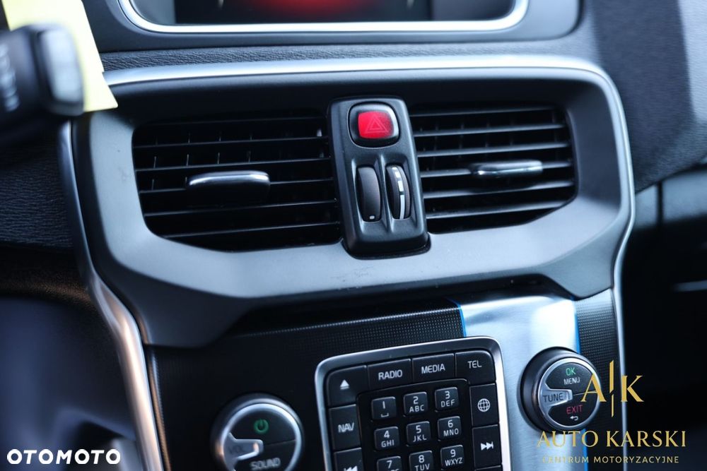 Volvo V40 - 23