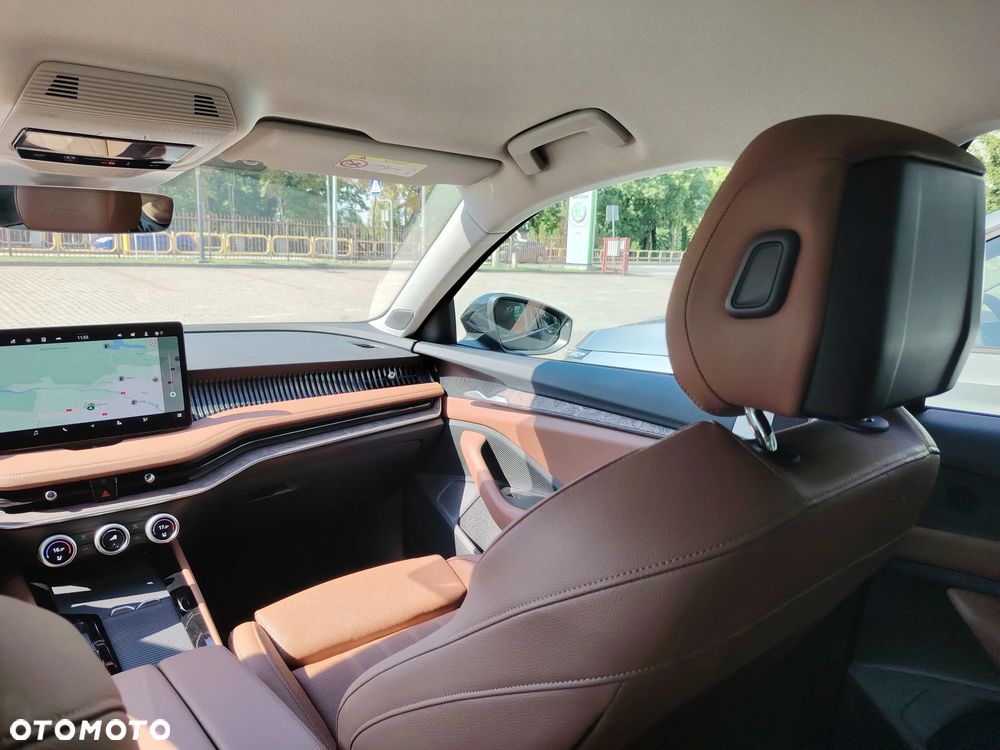 Skoda Superb 2.0 TSI L&K DSG - 6