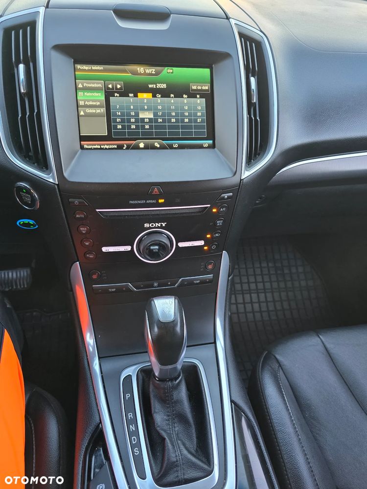 Ford Edge - 23