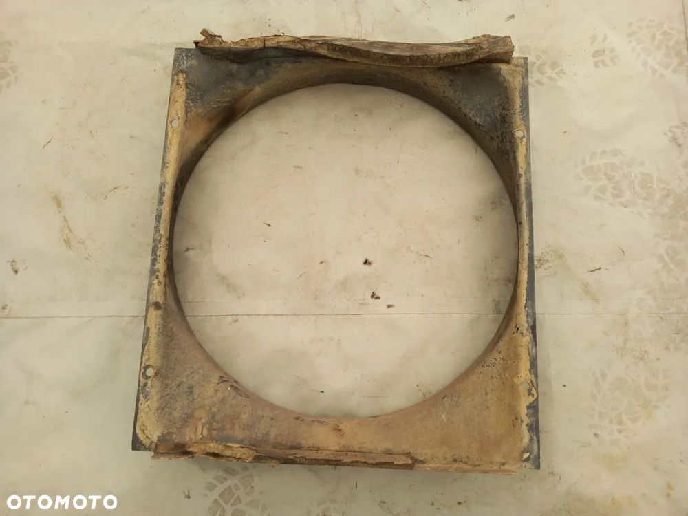 Osłona wentylatora chłodnicy McCormick XTX200 - 2