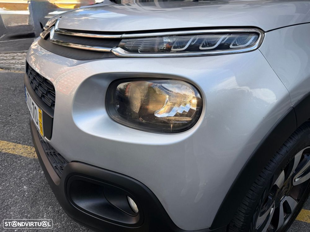 Citroën C3 1.2 PureTech Shine - 28