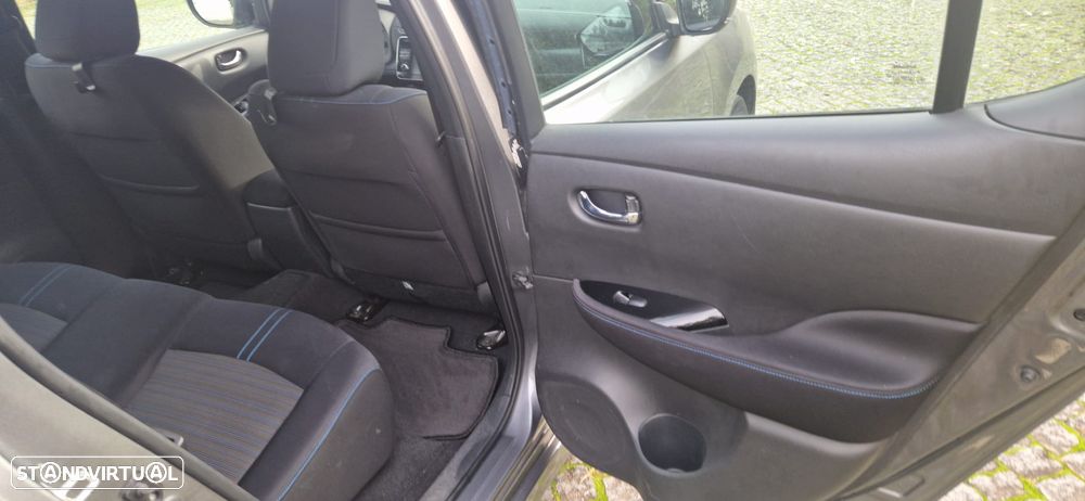 Nissan Leaf N-Connecta - 4