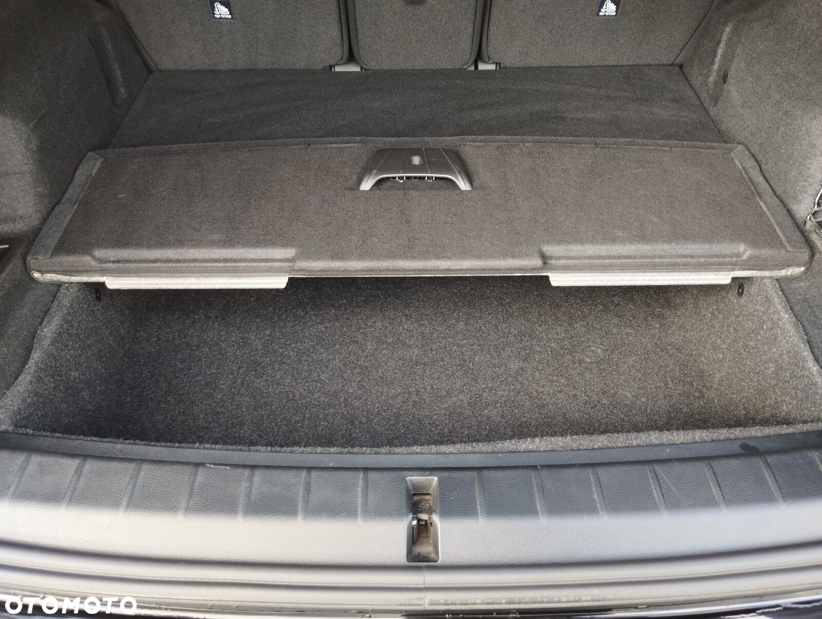 BMW X1 sDrive18i Advantage - 24