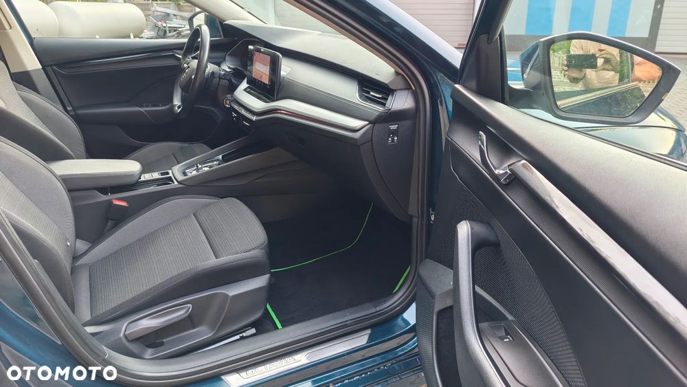 Skoda Octavia 2.0 TDI (Green tec) DSG Ambition - 7