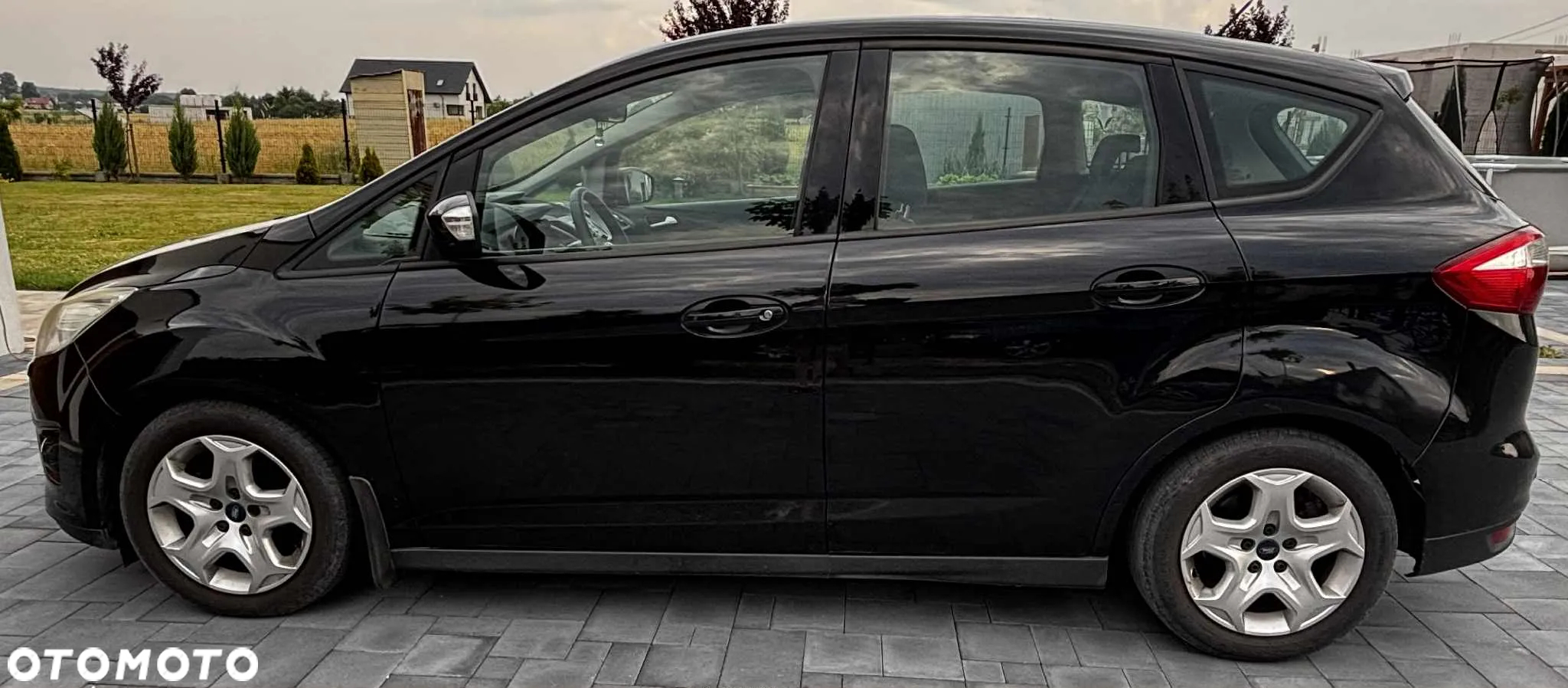 Ford C-MAX - 12