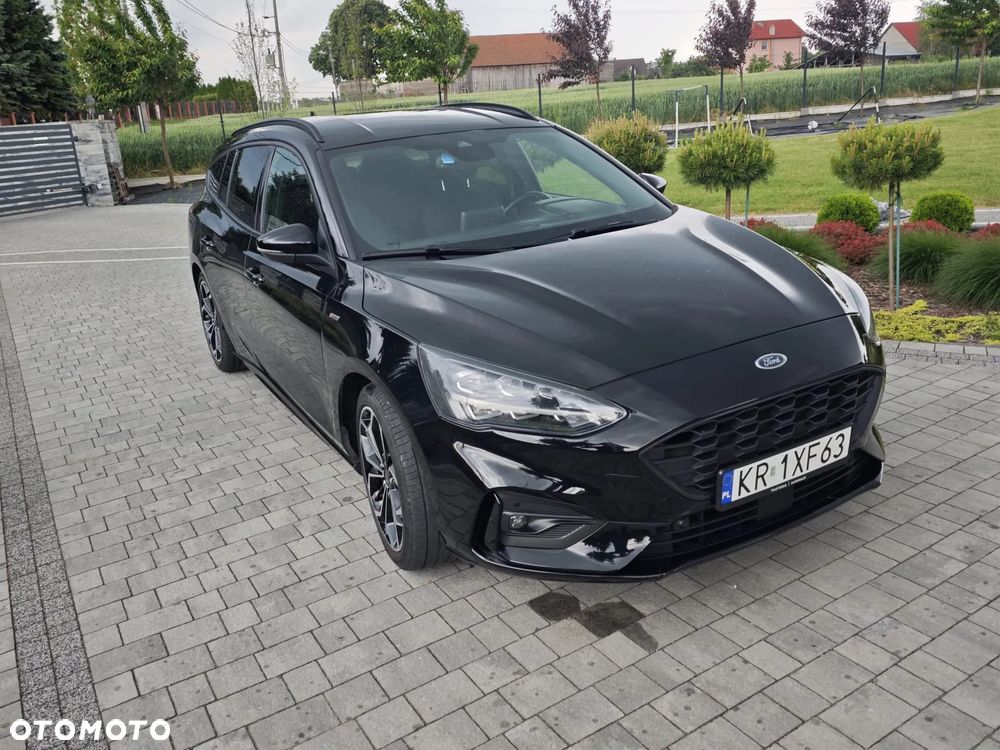 Ford Focus 1.5 EcoBoost ST-Line - 2