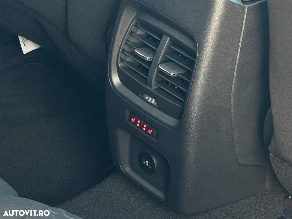 Ford Kuga ver-1-5-ecoboost-st--line - 17