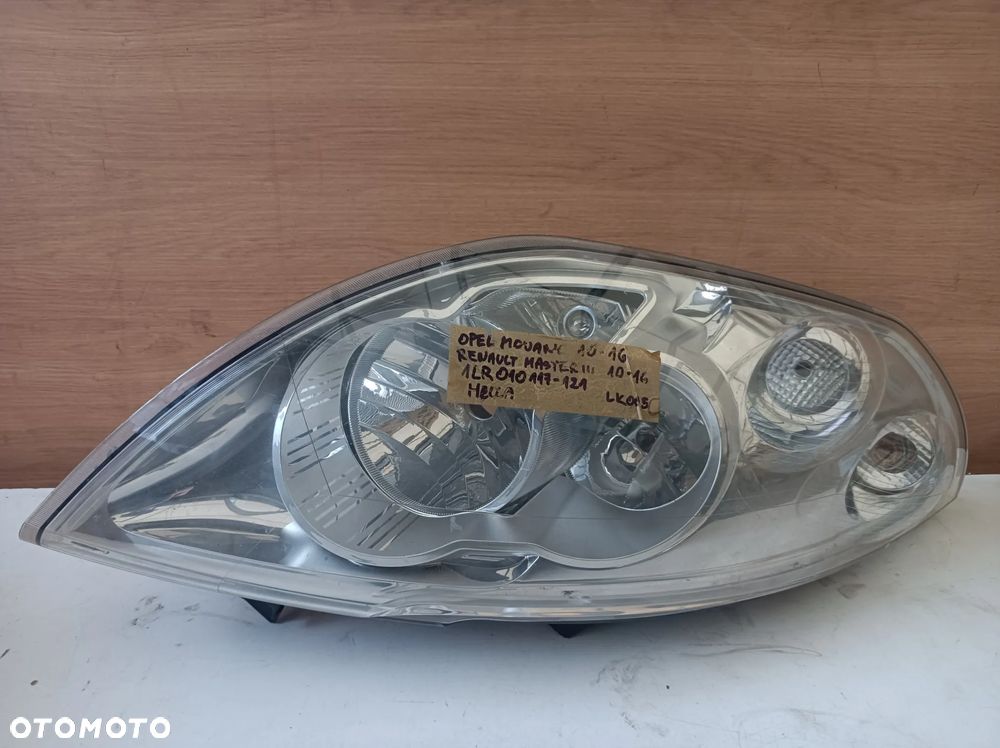 Renault Master III Opel Movano III 10- Lampa przednia prawa 1LR01011721