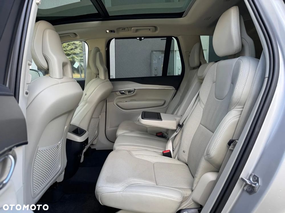 Volvo XC 90 - 14