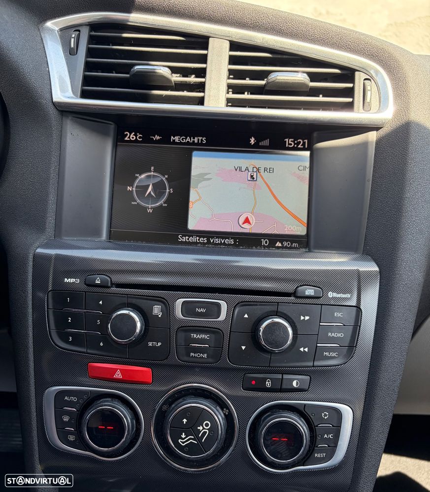 Citroën C4 e-HDi 110 EGS6 Stop/Start System Exclusive - 4