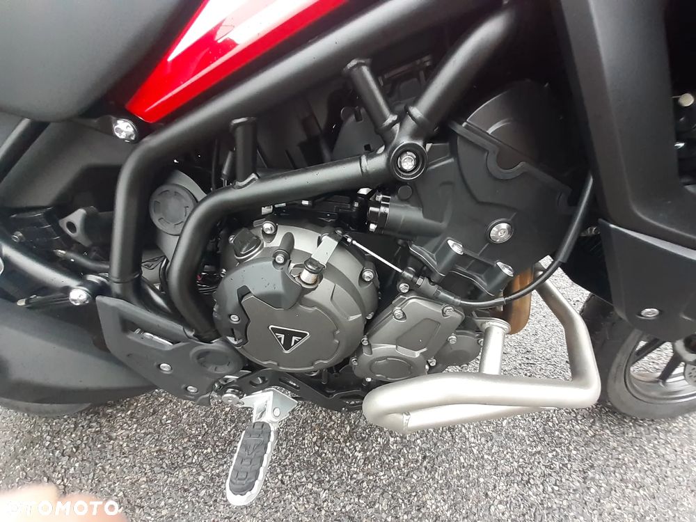 Triumph Tiger - 32